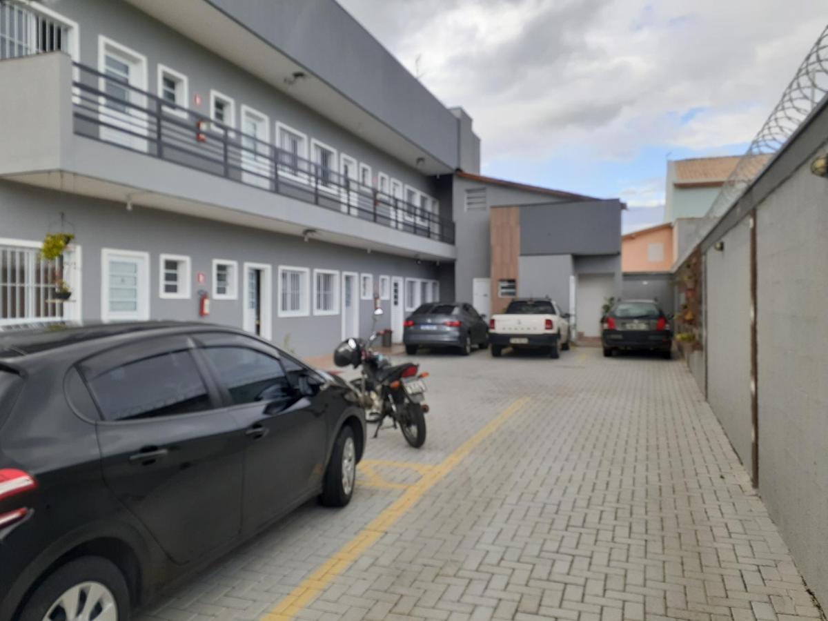 Loft 2 Completo Ar Canais Assinat Garagem Internet Prox Aparecida E Industrias Apartamento Pindamonhangaba Exterior foto